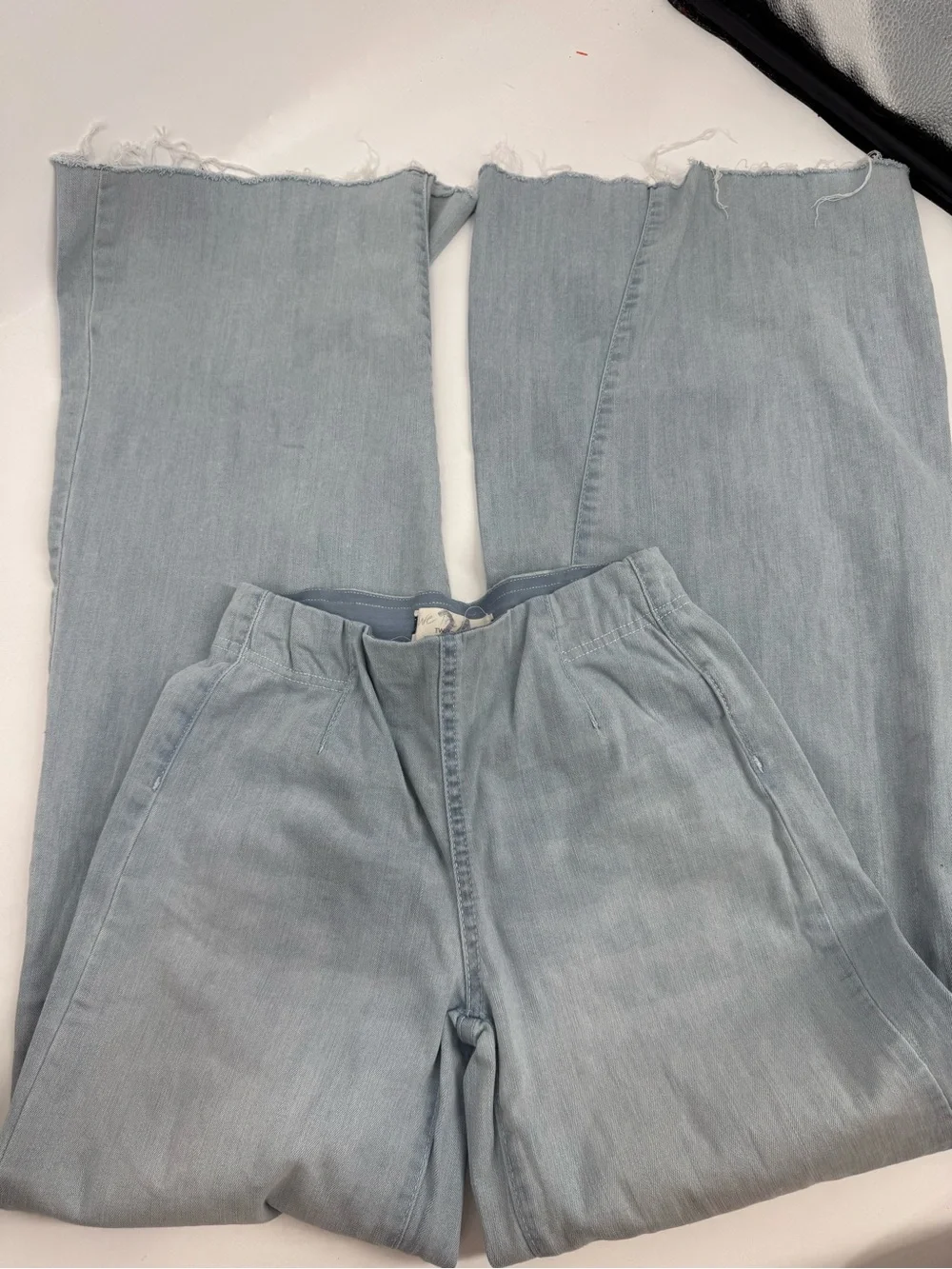 We The Free People Skyline Flare Pull On Jeans Stretch Denim Light Wash Size 24